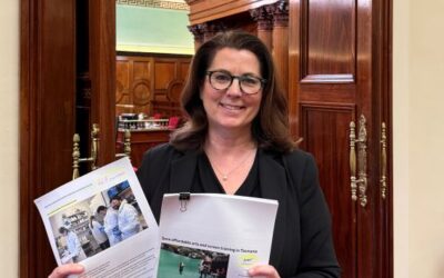 Petitions Tabled – TasTAFE LabTechs and Arts & Screen